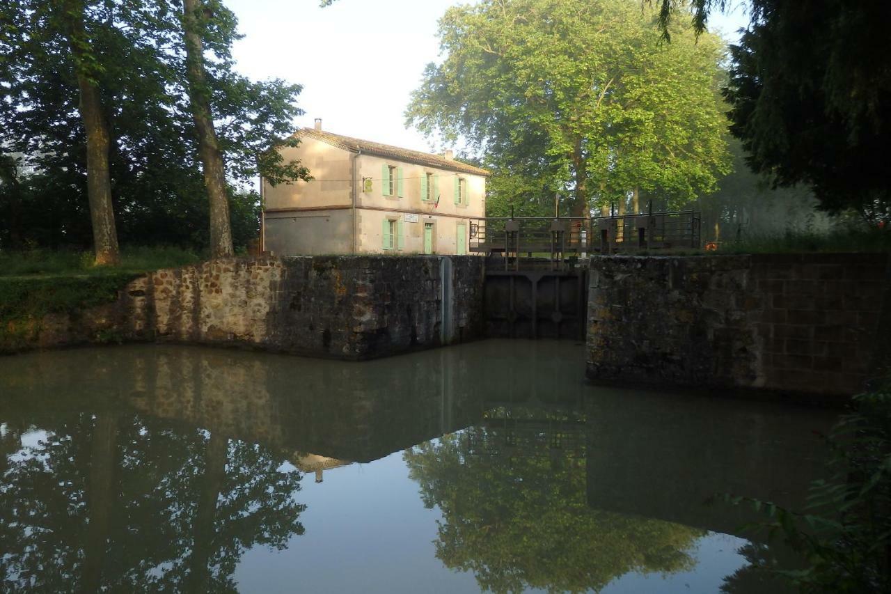 La Bonne Planque - Maison Eclusiere De La Domergue Canal Du Midi Mas-Saintes-Puelles Zewnętrze zdjęcie